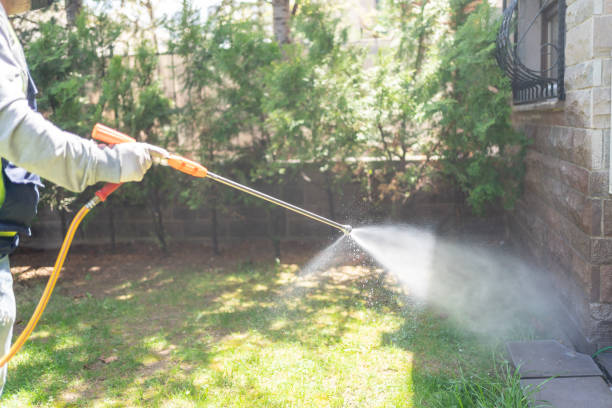 Best Pest Prevention Services  in La Pine, OR